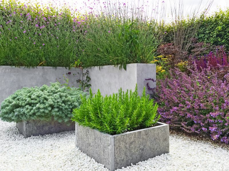 Outdoor Concrete Features