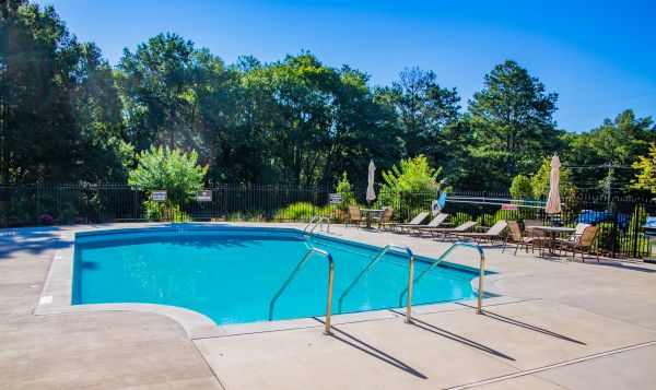 Cost of Pool Paving Installation in Anacortes